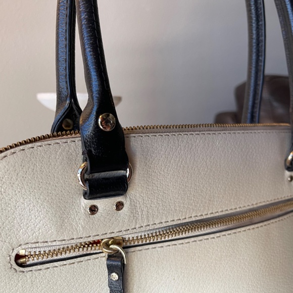 Kate spade Purse - Picture 4 of 6